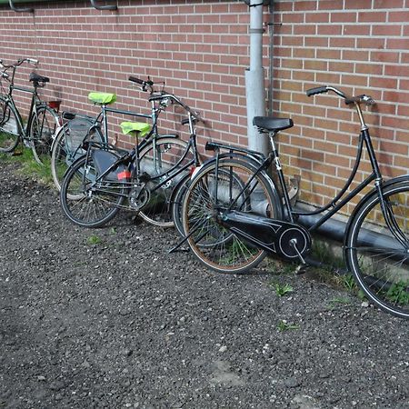 Your Nice Waggon At The Cow'S Paradise Amsterdam Extérieur photo